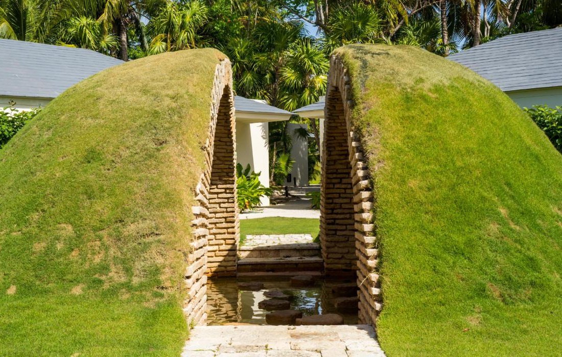 Dormir sobre un lago, degustar la alta cocina, mimar su cuerpo con magníficos tratamientos... bienvenido a nuestro mundo de lujo Blue Diamond Luxury Boutique Hotel Riviera Maya Dormir sobre un lago, degustar la alta cocina, mimar su cuerpo con magníficos tratamientos... bienvenido a nuestro mundo de lujo Blue Diamond Luxury Boutique Hotel Riviera Maya