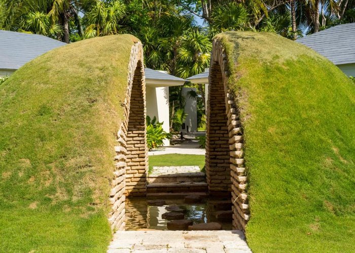 Dormir sobre un lago, degustar la alta cocina, mimar su cuerpo con magníficos tratamientos... bienvenido a nuestro mundo de lujo  Blue Diamond Luxury Boutique Hotel Riviera Maya