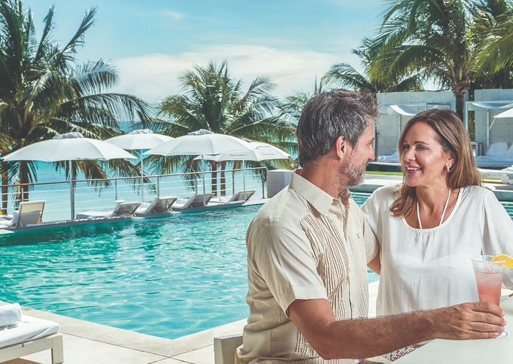 Pool bar Blue Diamond Luxury Boutique Hotel Riviera Maya Pool bar Blue Diamond Luxury Boutique Hotel Riviera Maya